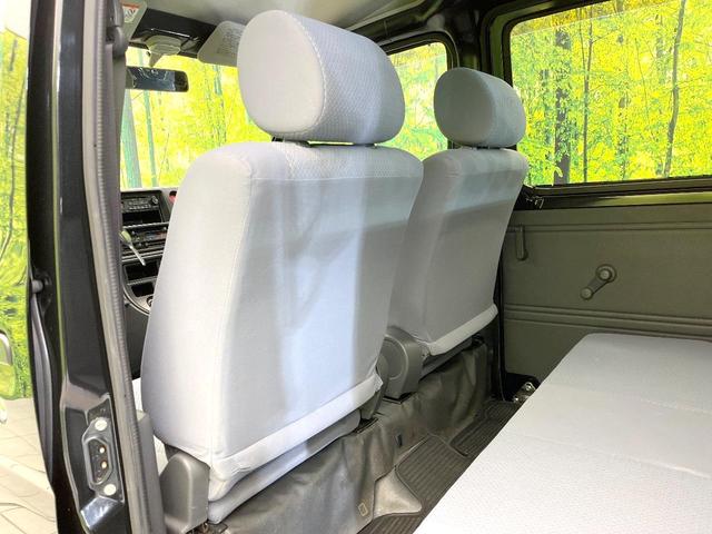 ハイゼットカーゴ デッキバンＧ　禁煙車　オーディオ　ＭＴ車　ドラレコ　ヘッドライトレベライザー　プライバシーガラス　スライドドア　パワーウィンドウ　ドアポケット（26枚目）