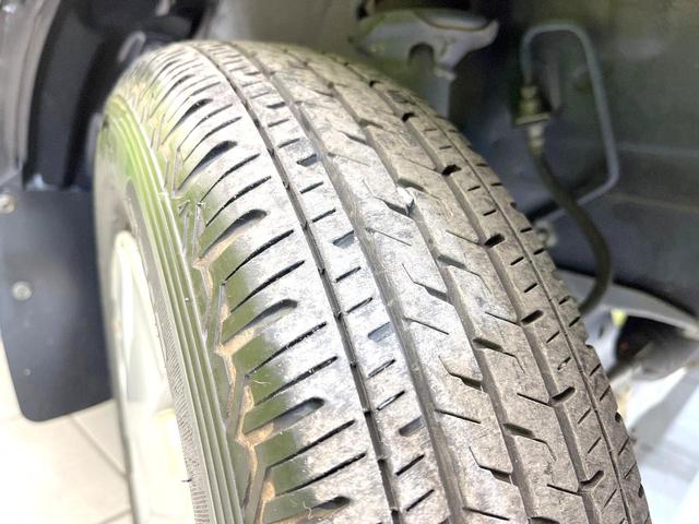 ハイゼットカーゴ デッキバンＧ　禁煙車　オーディオ　ＭＴ車　ドラレコ　ヘッドライトレベライザー　プライバシーガラス　スライドドア　パワーウィンドウ　ドアポケット（52枚目）