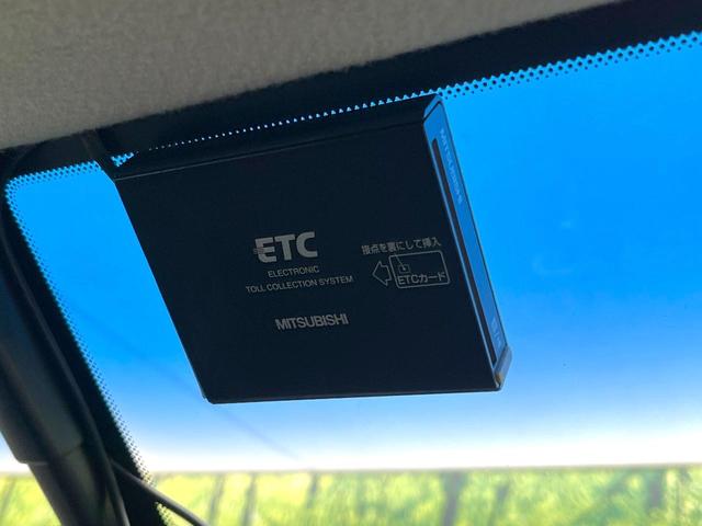 セレナ ハイウェイスターＳ－ＨＶアドバンスドセーフティパック　禁煙車　メモリーナビ　全方位モニター　エマージェンシーブレーキ　両側パワスラ　クルコン　ＥＴＣ　ドラレコ　オートエアコン　リアオートエアコン　スマートキー　アイドリングストップ　電動格納ミラー（30枚目）