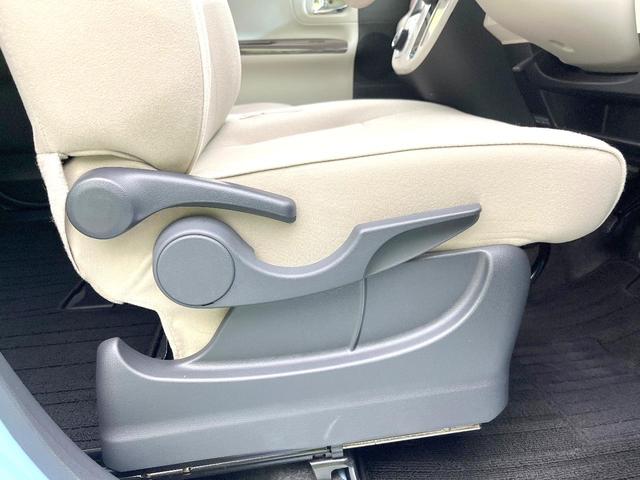 ムーヴキャンバス Ｘリミテッドメイクアップ　ＳＡＩＩＩ　禁煙車　純正ナビ　バックモニター　スマートアシスト　両側パワスラ　ＥＴＣ　オートエアコン　ドラレコ　オートライト　アイドリングストップ　電動格納ミラー　シートアンダーボックス　フォグ（47枚目）