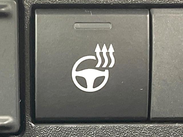 シエンタ Ｚ　禁煙車　純正１０．５型ナビ　全方位モニター　セーフティセンス　レーダークルーズ　ＢＳＭ　両側パワスラ　ステアリングヒーター　ＥＴＣ　オートエアコン　シートヒーター　サンシェード　ＬＥＤヘッド（30枚目）