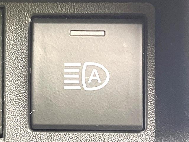 シエンタ Ｚ　禁煙車　純正１０．５型ナビ　全方位モニター　セーフティセンス　レーダークルーズ　ＢＳＭ　両側パワスラ　ステアリングヒーター　ＥＴＣ　オートエアコン　シートヒーター　サンシェード　ＬＥＤヘッド（31枚目）