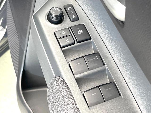 シエンタ Ｚ　禁煙車　純正１０．５型ナビ　全方位モニター　セーフティセンス　レーダークルーズ　ＢＳＭ　両側パワスラ　ステアリングヒーター　ＥＴＣ　オートエアコン　シートヒーター　サンシェード　ＬＥＤヘッド（49枚目）