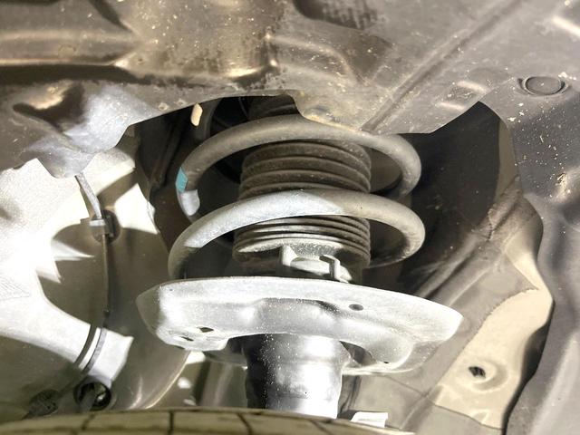 シエンタ Ｚ　禁煙車　純正１０．５型ナビ　全方位モニター　セーフティセンス　レーダークルーズ　ＢＳＭ　両側パワスラ　ステアリングヒーター　ＥＴＣ　オートエアコン　シートヒーター　サンシェード　ＬＥＤヘッド（57枚目）