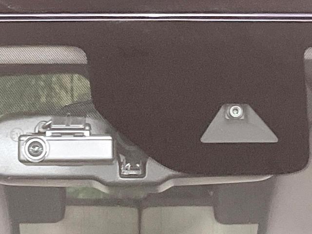 デイズ Ｘ　禁煙車　純正ナビ　アラウンドビューモニター　ドラレコ　オートエアコン　スマートキー　オートライト　コーナーセンサー　シートアンダーボックス　アイドリングストップ　電動格納ミラー　純正１４インチＡＷ（5枚目）