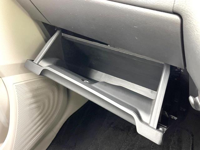 デイズ Ｘ　禁煙車　純正ナビ　アラウンドビューモニター　ドラレコ　オートエアコン　スマートキー　オートライト　コーナーセンサー　シートアンダーボックス　アイドリングストップ　電動格納ミラー　純正１４インチＡＷ（36枚目）