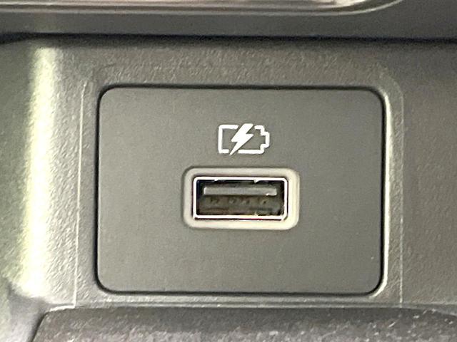 デイズ Ｘ　禁煙車　純正ナビ　アラウンドビューモニター　ドラレコ　オートエアコン　スマートキー　オートライト　コーナーセンサー　シートアンダーボックス　アイドリングストップ　電動格納ミラー　純正１４インチＡＷ（38枚目）