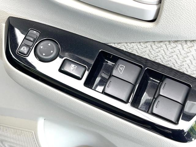 デイズ Ｘ　禁煙車　純正ナビ　アラウンドビューモニター　ドラレコ　オートエアコン　スマートキー　オートライト　コーナーセンサー　シートアンダーボックス　アイドリングストップ　電動格納ミラー　純正１４インチＡＷ（43枚目）