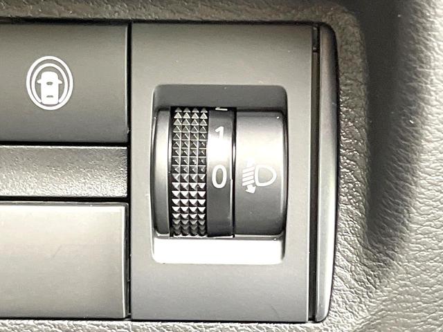 デイズ Ｘ　禁煙車　純正ナビ　アラウンドビューモニター　ドラレコ　オートエアコン　スマートキー　オートライト　コーナーセンサー　シートアンダーボックス　アイドリングストップ　電動格納ミラー　純正１４インチＡＷ（47枚目）