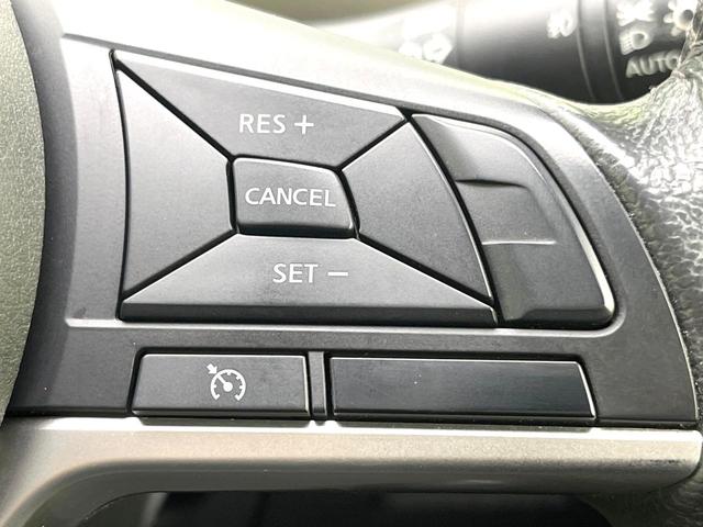 セレナ ハイウェイスター　純正９型ナビ　バックモニター　エマージェンシーブレーキ　クルコン　両側パワスラ　グレージュ内装　ＥＴＣ　リアオートエアコン　オートエアコン　オートライト　スマートキー　アイドリングストップ（6枚目）