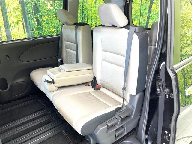 セレナ ハイウェイスター　純正９型ナビ　バックモニター　エマージェンシーブレーキ　クルコン　両側パワスラ　グレージュ内装　ＥＴＣ　リアオートエアコン　オートエアコン　オートライト　スマートキー　アイドリングストップ（29枚目）