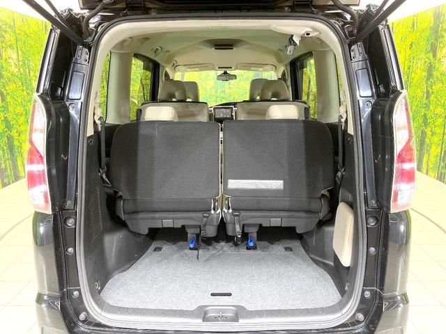 セレナ ハイウェイスター　純正９型ナビ　バックモニター　エマージェンシーブレーキ　クルコン　両側パワスラ　グレージュ内装　ＥＴＣ　リアオートエアコン　オートエアコン　オートライト　スマートキー　アイドリングストップ（34枚目）