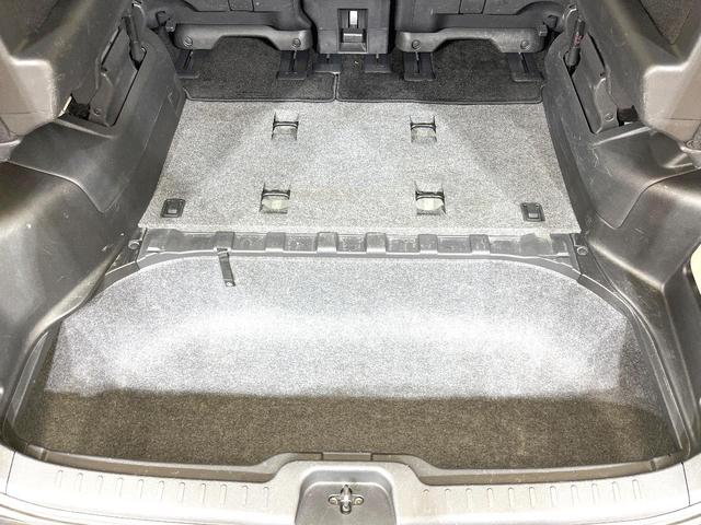 セレナ ハイウェイスター　純正９型ナビ　バックモニター　エマージェンシーブレーキ　クルコン　両側パワスラ　グレージュ内装　ＥＴＣ　リアオートエアコン　オートエアコン　オートライト　スマートキー　アイドリングストップ（39枚目）