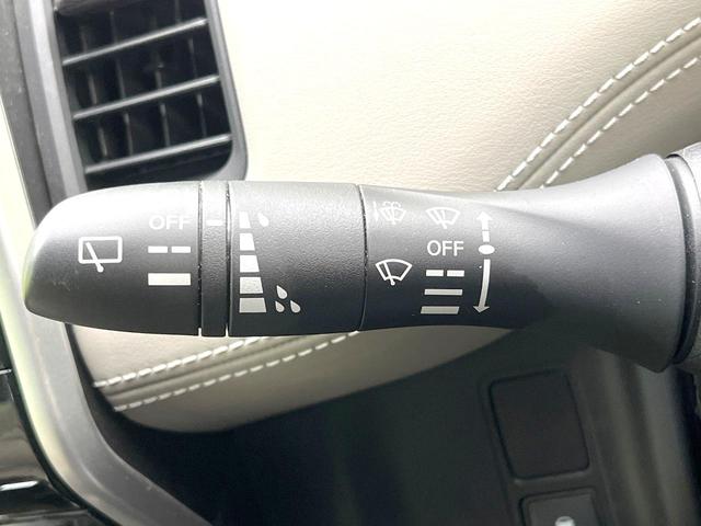 セレナ ハイウェイスター　純正９型ナビ　バックモニター　エマージェンシーブレーキ　クルコン　両側パワスラ　グレージュ内装　ＥＴＣ　リアオートエアコン　オートエアコン　オートライト　スマートキー　アイドリングストップ（42枚目）