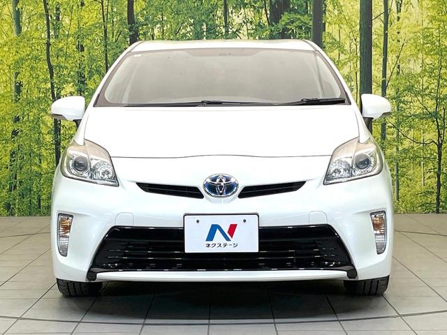 プリウス Ｓ　禁煙車　純正ナビ　バックモニター　オートエアコン　ＥＴＣ　スマートキー　シートリフター　電動格納ミラー　ＨＩＤヘッド　オートライト　ステアリングスイッチ　Ｂｌｕｅｔｏｏｔｈ　フォグ（14枚目）