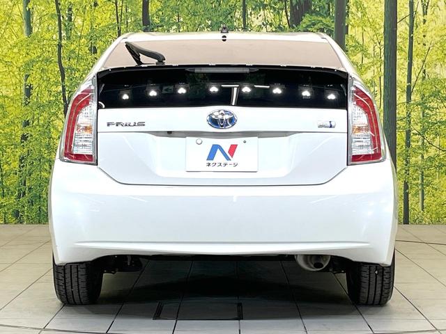 プリウス Ｓ　禁煙車　純正ナビ　バックモニター　オートエアコン　ＥＴＣ　スマートキー　シートリフター　電動格納ミラー　ＨＩＤヘッド　オートライト　ステアリングスイッチ　Ｂｌｕｅｔｏｏｔｈ　フォグ（15枚目）