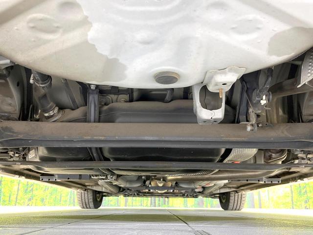 プリウス Ｓ　禁煙車　純正ナビ　バックモニター　オートエアコン　ＥＴＣ　スマートキー　シートリフター　電動格納ミラー　ＨＩＤヘッド　オートライト　ステアリングスイッチ　Ｂｌｕｅｔｏｏｔｈ　フォグ（19枚目）