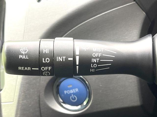 プリウス Ｓ　禁煙車　純正ナビ　バックモニター　オートエアコン　ＥＴＣ　スマートキー　シートリフター　電動格納ミラー　ＨＩＤヘッド　オートライト　ステアリングスイッチ　Ｂｌｕｅｔｏｏｔｈ　フォグ（40枚目）