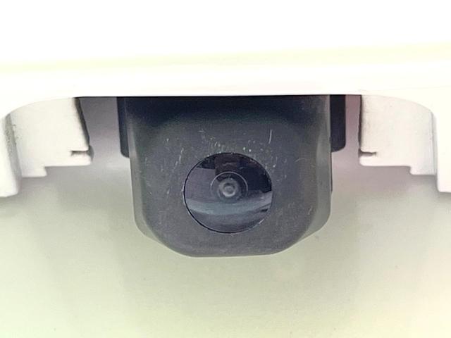 プリウス Ｓ　禁煙車　純正ナビ　バックモニター　オートエアコン　ＥＴＣ　スマートキー　シートリフター　電動格納ミラー　ＨＩＤヘッド　オートライト　ステアリングスイッチ　Ｂｌｕｅｔｏｏｔｈ　フォグ（46枚目）