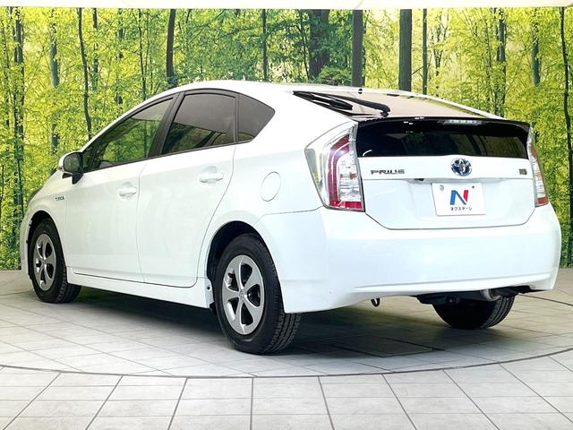 プリウス Ｓ　禁煙車　純正ナビ　バックモニター　オートエアコン　ＥＴＣ　スマートキー　シートリフター　電動格納ミラー　ＨＩＤヘッド　オートライト　ステアリングスイッチ　Ｂｌｕｅｔｏｏｔｈ　フォグ（54枚目）