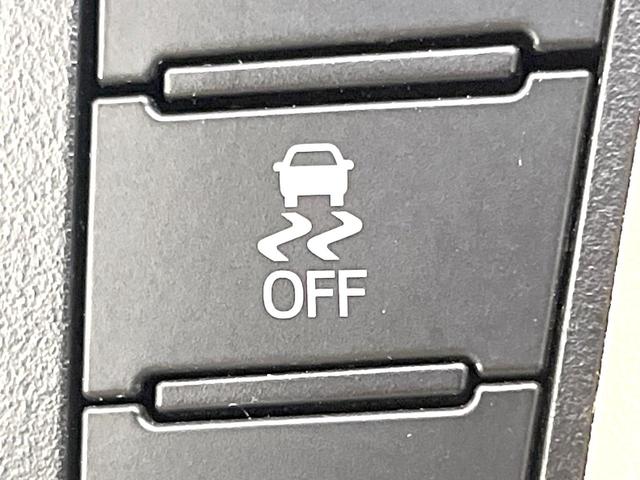 アルファード ２．５Ｇ　禁煙車　純正１０型ナビ　パノラミックビューモニター　ＪＢＬサウンド　フリップダウン　デジタルミラー　ＢＳＭ　両側電動スライドドア　シートベンチレーション　レーダークルーズ　パワーバックドアドア（62枚目）