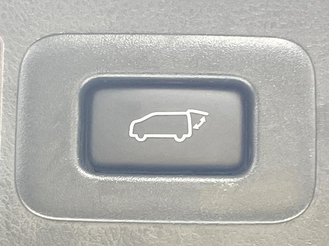 アルファード ２．５Ｇ　禁煙車　純正１０型ナビ　パノラミックビューモニター　ＪＢＬサウンド　フリップダウン　デジタルミラー　ＢＳＭ　両側電動スライドドア　シートベンチレーション　レーダークルーズ　パワーバックドアドア（65枚目）