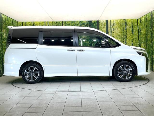 ヴォクシー ZS 煌III 禁煙車 純正10型ナビ バックカメラ フリップダウン セーフティセンス 両側電動スライドドア セーフティセンス クルコン LEDヘッドライト ETC スマートキー オートライト オートエアコン(65枚目)