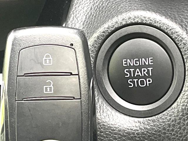 ヤリスクロス Ｘ　禁煙車　メモリーナビ　バックカメラ　セーフティセンス　レーダークルーズ　スマートキー　ＥＴＣ　ドラレコ　オートマチックハイビーム　Ｂｌｕｅｔｏｏｔｈ　車線逸脱警報（7枚目）