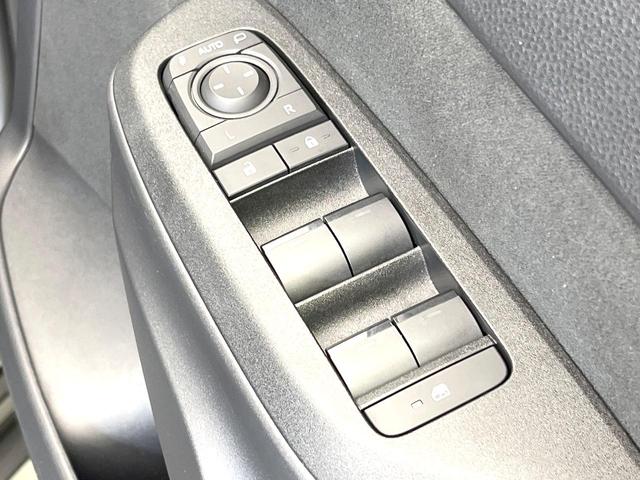 ヤリスクロス Ｘ　禁煙車　メモリーナビ　バックカメラ　セーフティセンス　レーダークルーズ　スマートキー　ＥＴＣ　ドラレコ　オートマチックハイビーム　Ｂｌｕｅｔｏｏｔｈ　車線逸脱警報（54枚目）