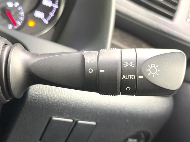 アルファード ２．５Ｓ　Ａパッケージ　タイプブラック　禁煙車　純正１０型ナビ　サンルーフ　バックカメラ　フリップダウン　セーフティセンス　レーダークルーズ　両側電動スライドドア　ＥＴＣ　スマートキー　ＬＥＤヘッドライト　フォグライト（30枚目）