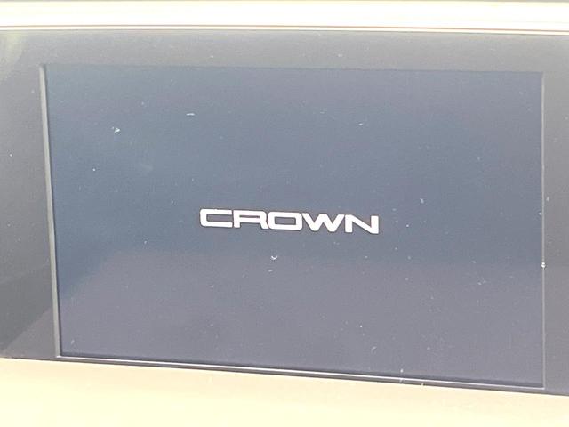 クラウンハイブリッド G メーカーナビ パノラミックビューモニター デジタルミラー セーフティセンス レーダークルーズ BSM ヘッドアップディスプレイ パドルシフト ETC LEDヘッドライト オートマチックハイビーム(3枚目)