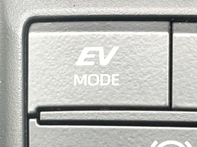 クラウンハイブリッド G メーカーナビ パノラミックビューモニター デジタルミラー セーフティセンス レーダークルーズ BSM ヘッドアップディスプレイ パドルシフト ETC LEDヘッドライト オートマチックハイビーム(56枚目)