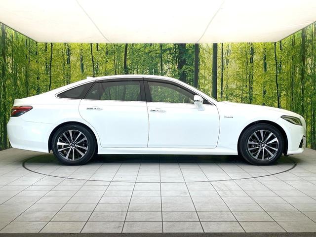 クラウンハイブリッド G メーカーナビ パノラミックビューモニター デジタルミラー セーフティセンス レーダークルーズ BSM ヘッドアップディスプレイ パドルシフト ETC LEDヘッドライト オートマチックハイビーム(69枚目)