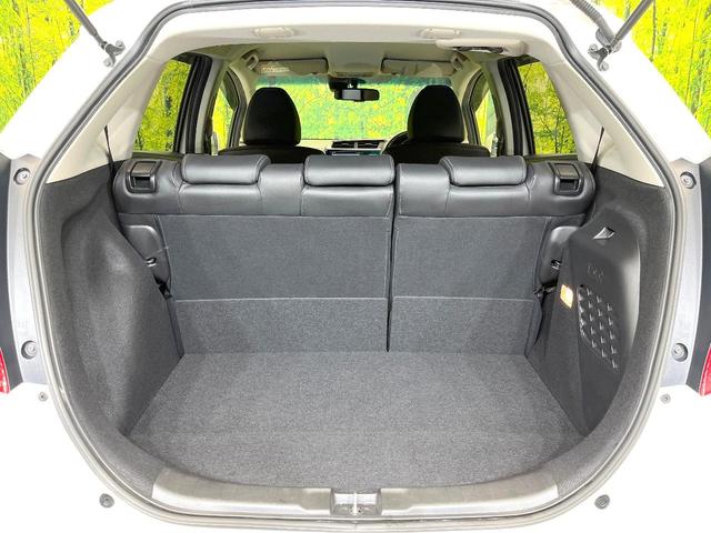 フィットハイブリッド L ホンダセンシング 禁煙車 純正ナビ バックモニター ホンダセンシング レーダークルーズ ETC ドラレコ オートエアコン スマートキー ハーフレザーシート LEDヘッド フォグ オートライト シートリフター(10枚目)