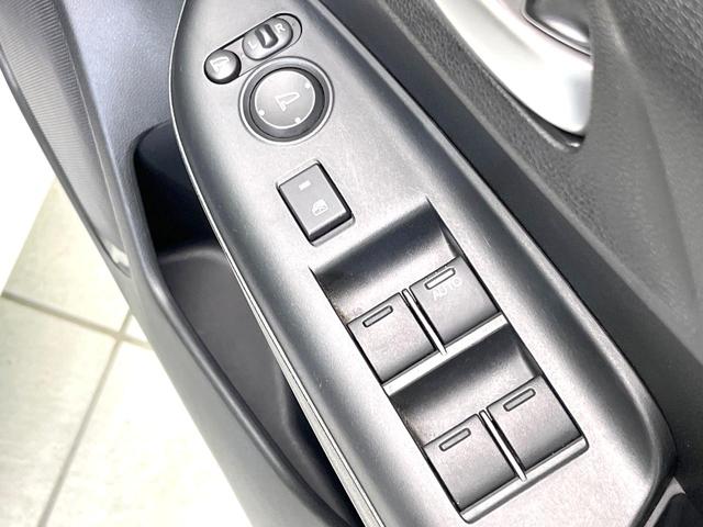 フィットハイブリッド L ホンダセンシング 禁煙車 純正ナビ バックモニター ホンダセンシング レーダークルーズ ETC ドラレコ オートエアコン スマートキー ハーフレザーシート LEDヘッド フォグ オートライト シートリフター(44枚目)