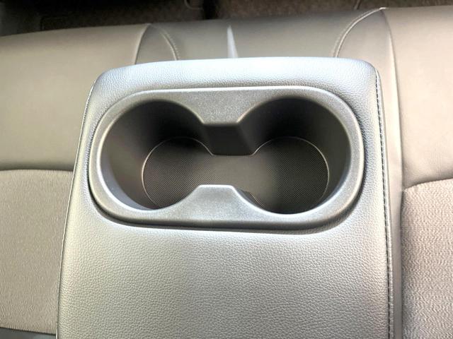 カローラクロス ハイブリッド Z 禁煙車 純正10.5型ナビ バックモニター セーフティセンス レーダークルーズ パワーバックドア シートヒーター オートエアコン LEDヘッド フォグ オートライト スマートキー ETC ドラレコ(62枚目)