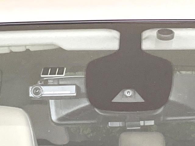 セレナ ハイウェイスター Vセレクション 禁煙車 純正9型ナビ 全方位モニター フリップダウンモニター プロパイロット デジタルミラー エマージェンシーブレーキ リアオートエアコン オートエアコン ETC ドラレコ スマートキー フォグ(25枚目)