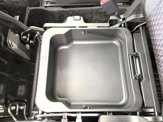 ソリオバンディット ハイブリッドＭＶ　禁煙車　純正９型ナビ　全方位モニター　セーフティサポート　レーダークルーズ　ＢＳＭ　両側パワスラ　ドラレコ　ＥＴＣ　シートヒーター　ＬＥＤヘッド　フォグ　オートライト　オートエアコン（42枚目）