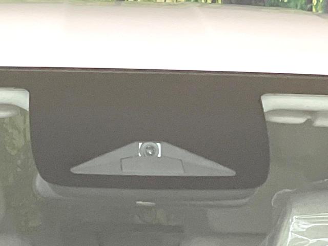 フリード エアー　登録済未使用車　純正８型ディスプレイ　バックモニター　両側電動スライドドア　ホンダセンシング　アダプティブクルーズコントロール　ＬＥＤヘッドライト　オートマチックハイビーム　誤発進抑制機能（5枚目）