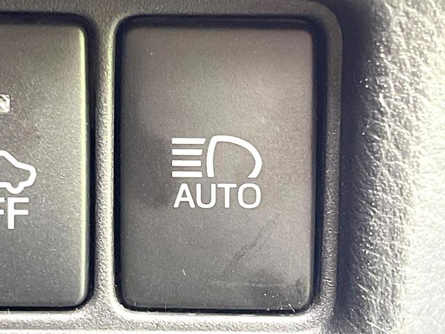 C-HR G 禁煙車 純正9型ナビ バックモニター セーフティセンス レーダークルーズ BSM LEDヘッド シートヒーター オートライト ETC オートエアコン スマートキー 電動格納ミラー シートリフター(48枚目)