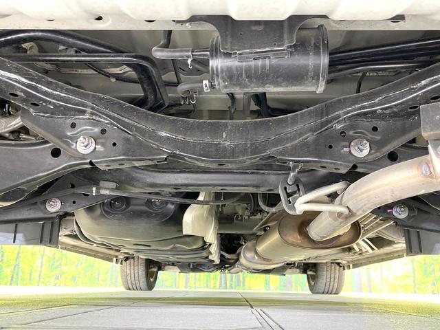 エルグランド 250ハイウェイスターS 禁煙車 純正ナビ フリップダウンモニター 全方位モニター 両側パワスラ オットマンシート クルコン ETC オートエアコン リアオートエアコン スマートキー シートリフター 電動格納ミラー(19枚目)