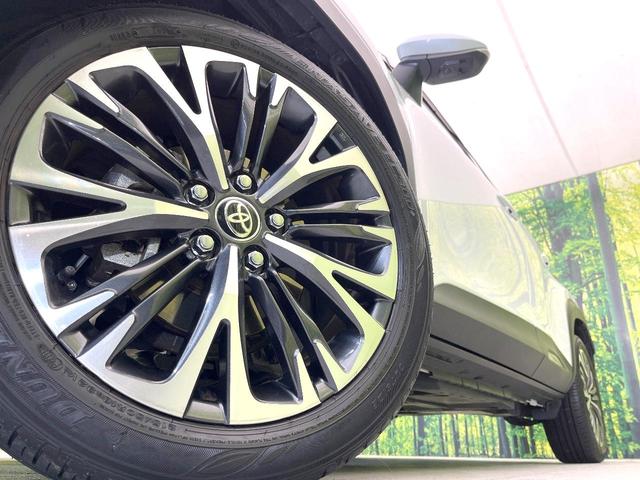 ヤリスクロス ハイブリッドZ 禁煙車 純正ディスプレイ 全方位モニター セーフティセンス レーダークルーズ BSM ヘッドアップディスプレイ ETC シートヒーター ステアリングヒーター パワーシート オートエアコン LEDヘッド(13枚目)