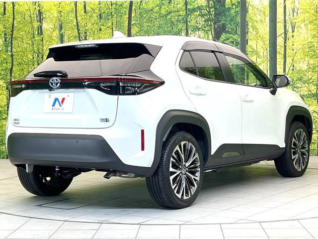 ヤリスクロス ハイブリッドZ 禁煙車 純正ディスプレイ 全方位モニター セーフティセンス レーダークルーズ BSM ヘッドアップディスプレイ ETC シートヒーター ステアリングヒーター パワーシート オートエアコン LEDヘッド(17枚目)