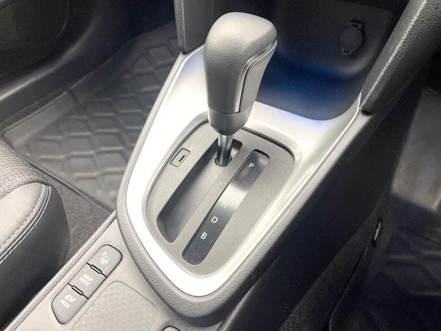 ヤリスクロス ハイブリッドZ 禁煙車 純正ディスプレイ 全方位モニター セーフティセンス レーダークルーズ BSM ヘッドアップディスプレイ ETC シートヒーター ステアリングヒーター パワーシート オートエアコン LEDヘッド(21枚目)