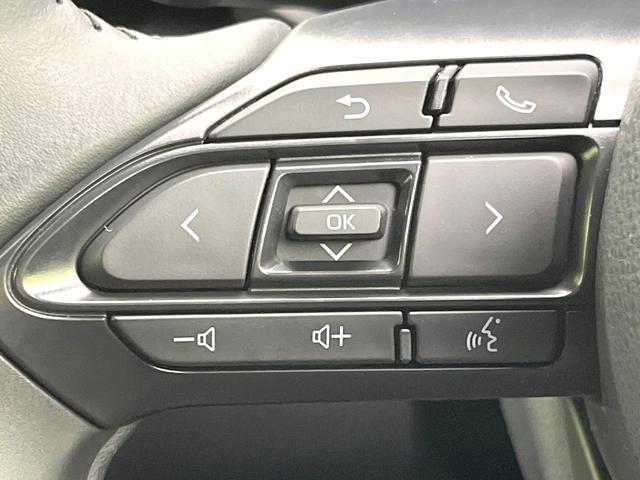 ヤリスクロス ハイブリッドZ 禁煙車 純正ディスプレイ 全方位モニター セーフティセンス レーダークルーズ BSM ヘッドアップディスプレイ ETC シートヒーター ステアリングヒーター パワーシート オートエアコン LEDヘッド(40枚目)