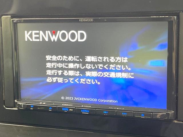 ノート X 禁煙車 SDナビ 全方位モニター エマージェンシーブレーキ デジタルミラー BSM ETC オートエアコン スマートキー オートライト シートリフター 電動格納ミラー ドラレコ Bluetooth(3枚目)