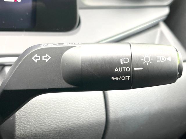 ノート X 禁煙車 SDナビ 全方位モニター エマージェンシーブレーキ デジタルミラー BSM ETC オートエアコン スマートキー オートライト シートリフター 電動格納ミラー ドラレコ Bluetooth(45枚目)