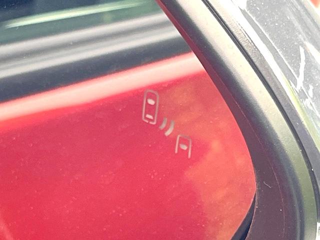 シエンタ ハイブリッドZ 禁煙車 純正8型ディスプレイ 全方位モニター セーフティセンス BSM レーダークルーズ 両側パワスラ シートヒーター ステアリングヒーター 天井サーキュレーター オートエアコン LEDヘッド(7枚目)