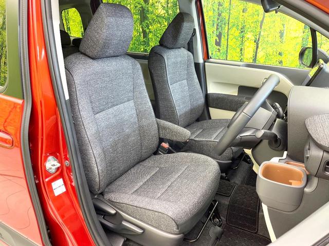 シエンタ ハイブリッドZ 禁煙車 純正8型ディスプレイ 全方位モニター セーフティセンス BSM レーダークルーズ 両側パワスラ シートヒーター ステアリングヒーター 天井サーキュレーター オートエアコン LEDヘッド(8枚目)