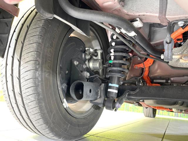 シエンタ ハイブリッドZ 禁煙車 純正8型ディスプレイ 全方位モニター セーフティセンス BSM レーダークルーズ 両側パワスラ シートヒーター ステアリングヒーター 天井サーキュレーター オートエアコン LEDヘッド(20枚目)